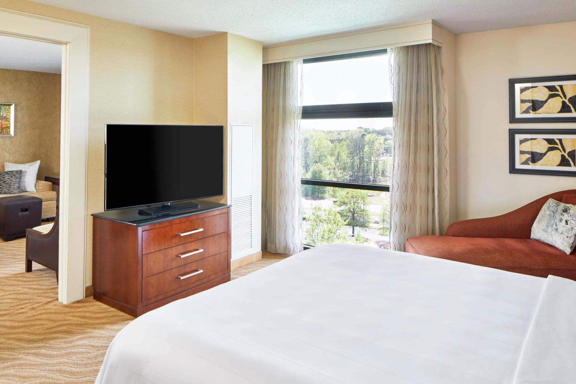 Отель Atlanta Marriott Альфаретта Экстерьер фото